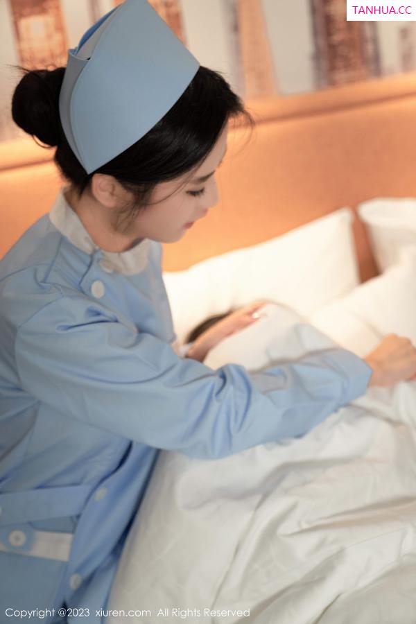 李浅浅  [XiuRen]高清写真图 2023.05.16 No.6745 浅浅Danny 护士服美腿第14张图片